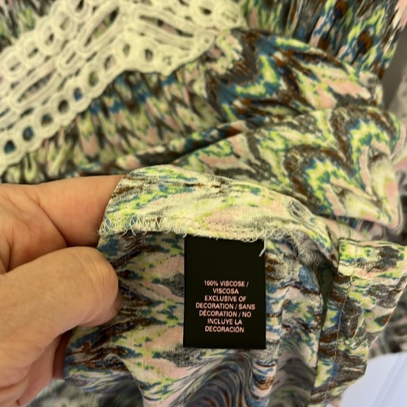 Victoria’s Secret Tunic V-neck Cover-up with Bell Sleeves Lace Trim Size Small - Picture 7 of 7